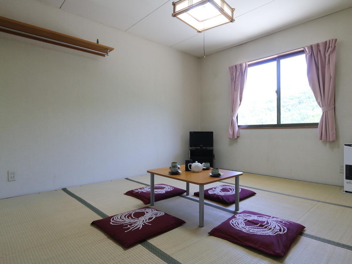 Lodge Kotobuki Takayama  Exterior foto